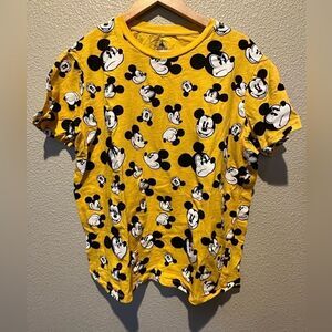 NWOT Disney Different Mickey Mouse Faces Women's T-shirt Size L